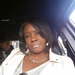 Meet your Posher, Corrine